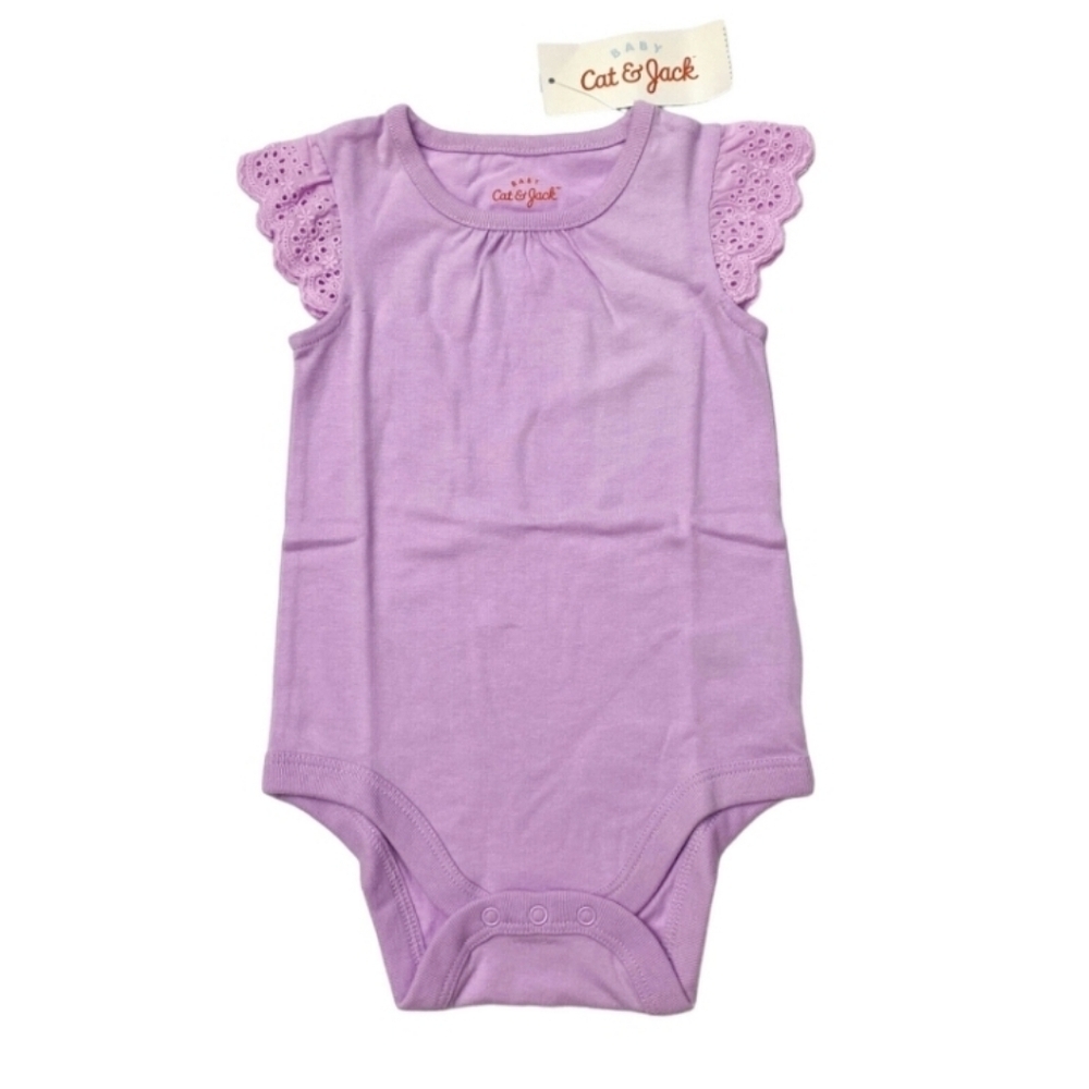 Cat & Jack Baby Girl Size 6-9M Eyelet Flutter Sleeve Bodysuit Purple